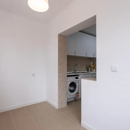 Av Sintra Mhouse Lease Apartment